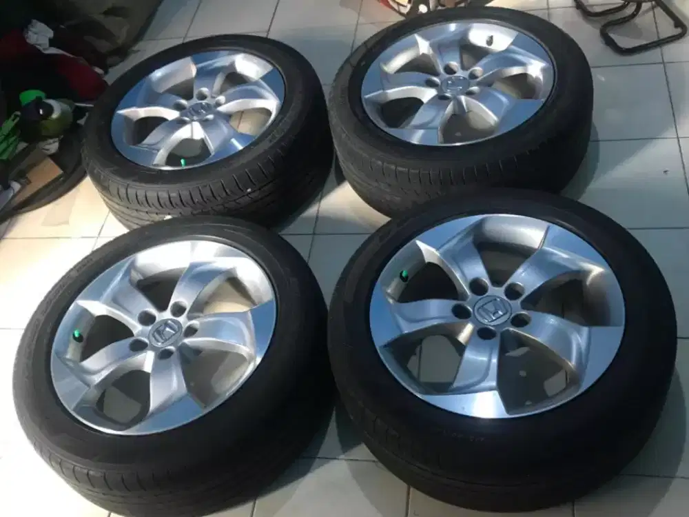 velg mobil Honda Hrv