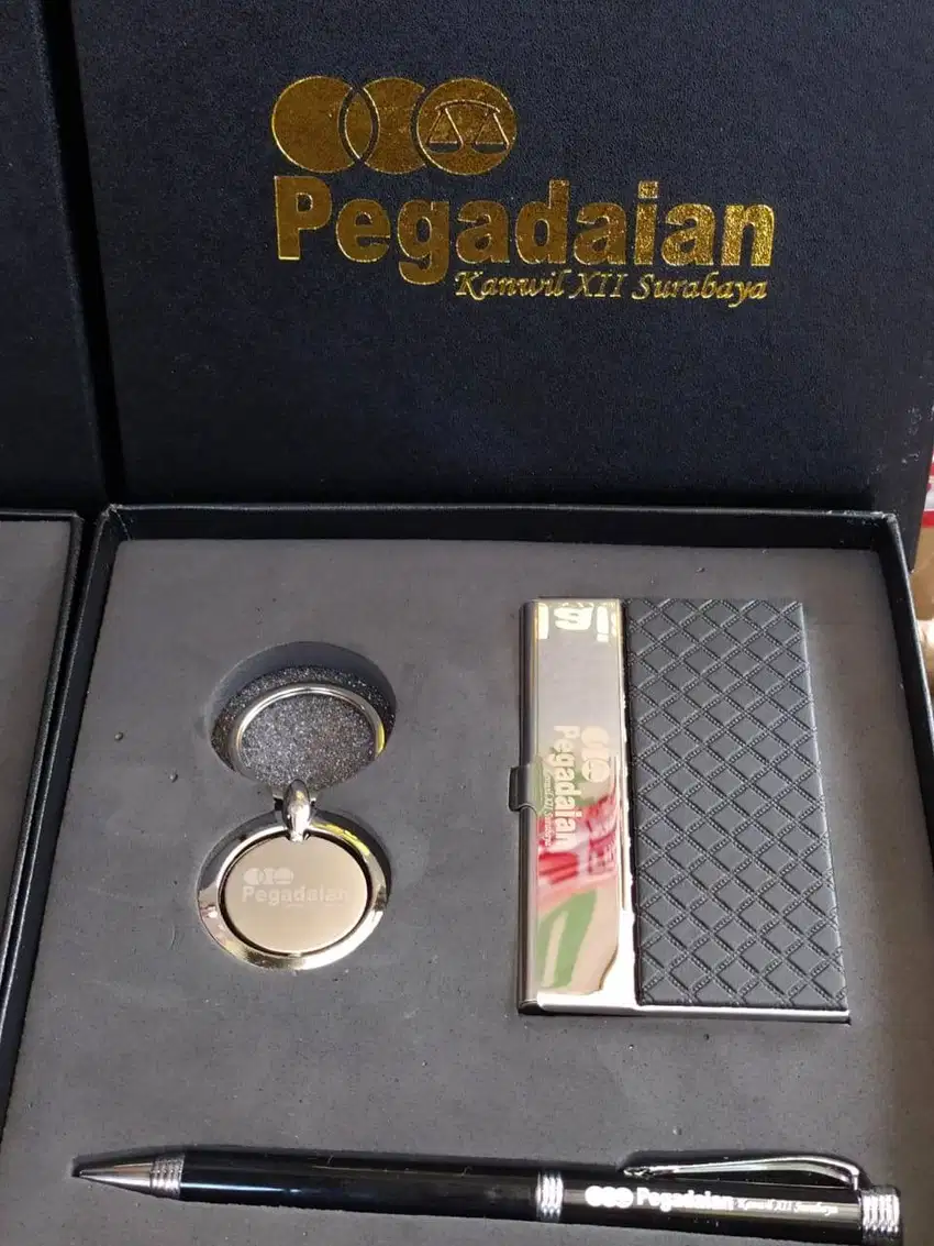 Souvenir Giftset Flashdisk Bulpen Gantungan Kunci Tumbler Agenda