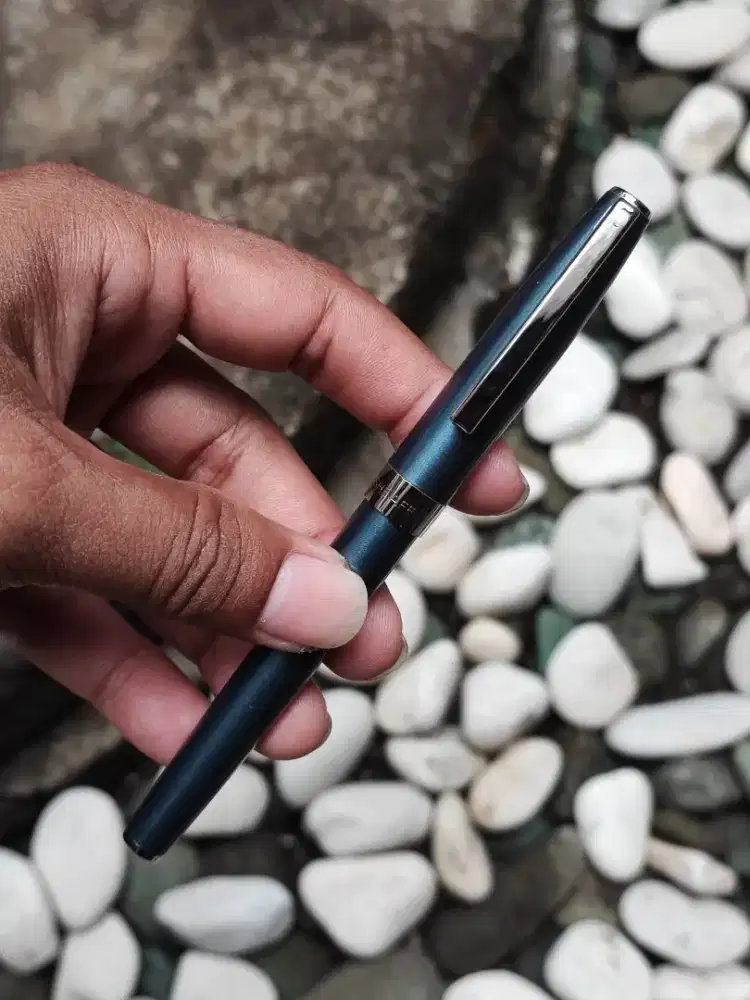 Original Sheaffer Sagaris 9478 Metallic Blue Rollerball