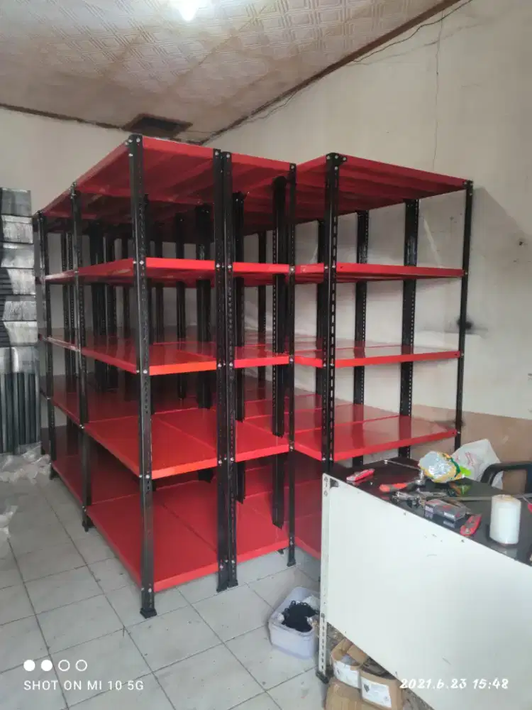 rak besi susun warna merah siap pakai bandung