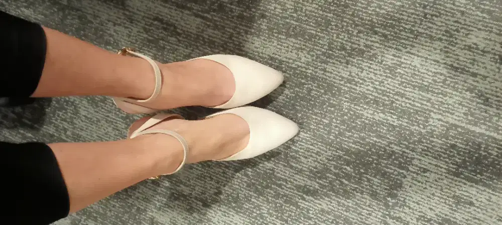 Sepatu heels Marista Santividya (second)