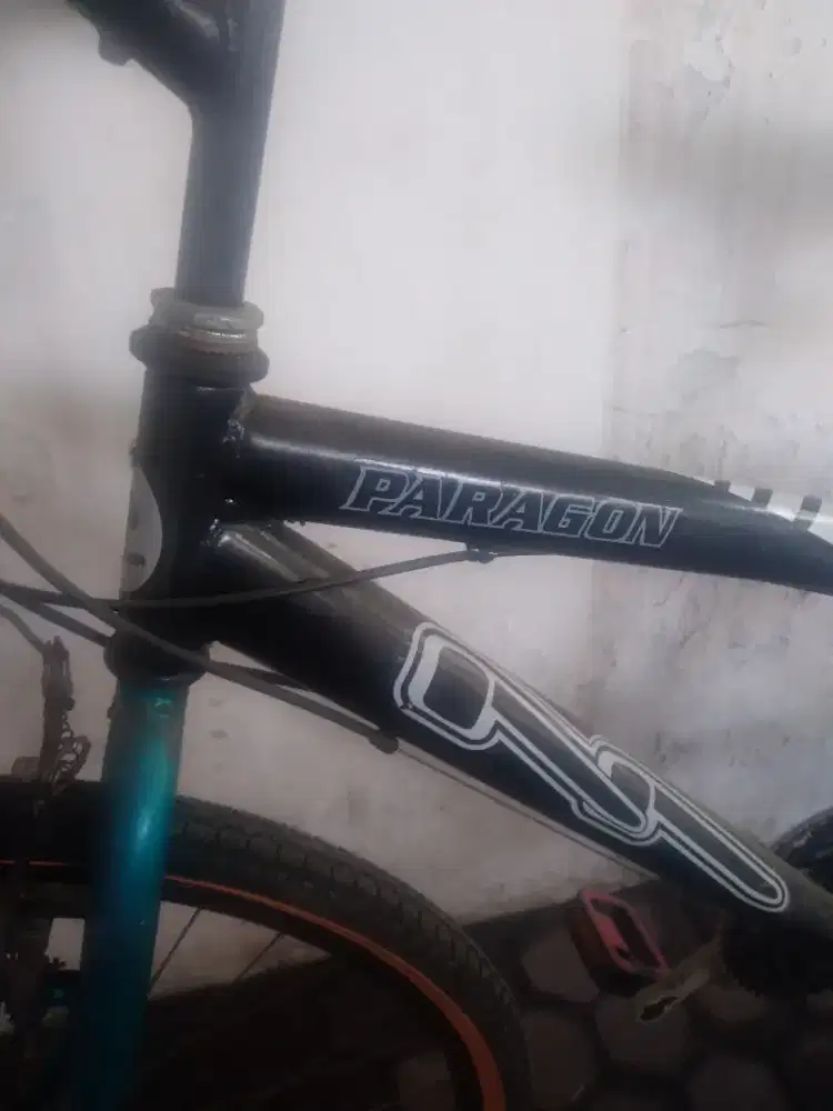 Sepeda merk PARAGON