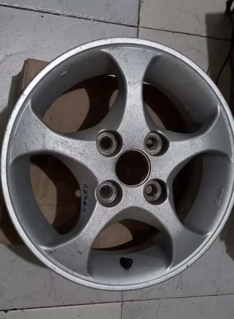 Velg Enkey R 13 eks Suzuki