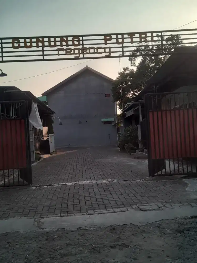 Dijual rumah strategis tengah kota slawi