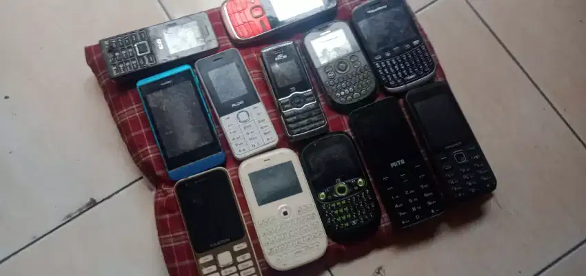 HP LURUS NYALA SEMUA