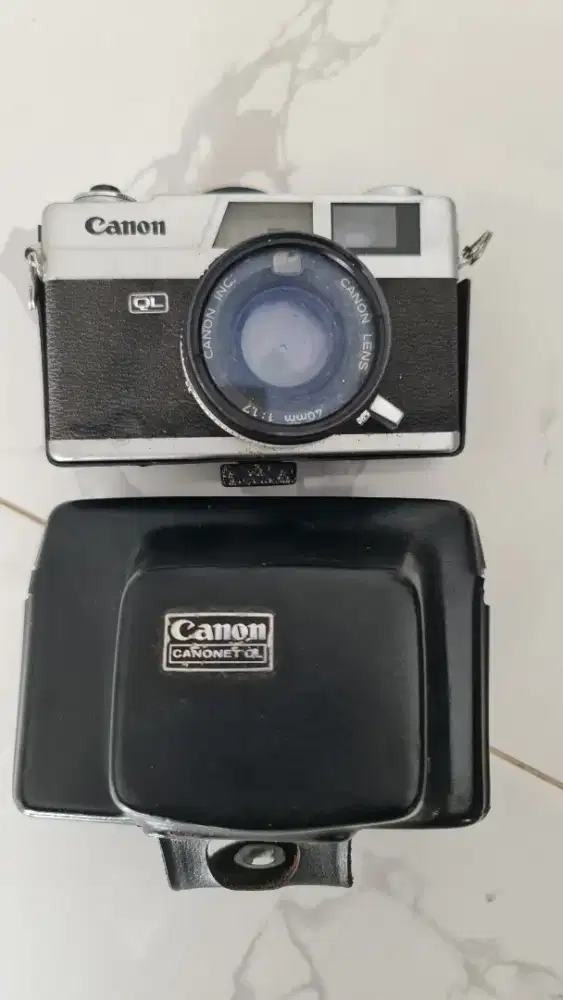 Camera canon Canonet QL17 vintage