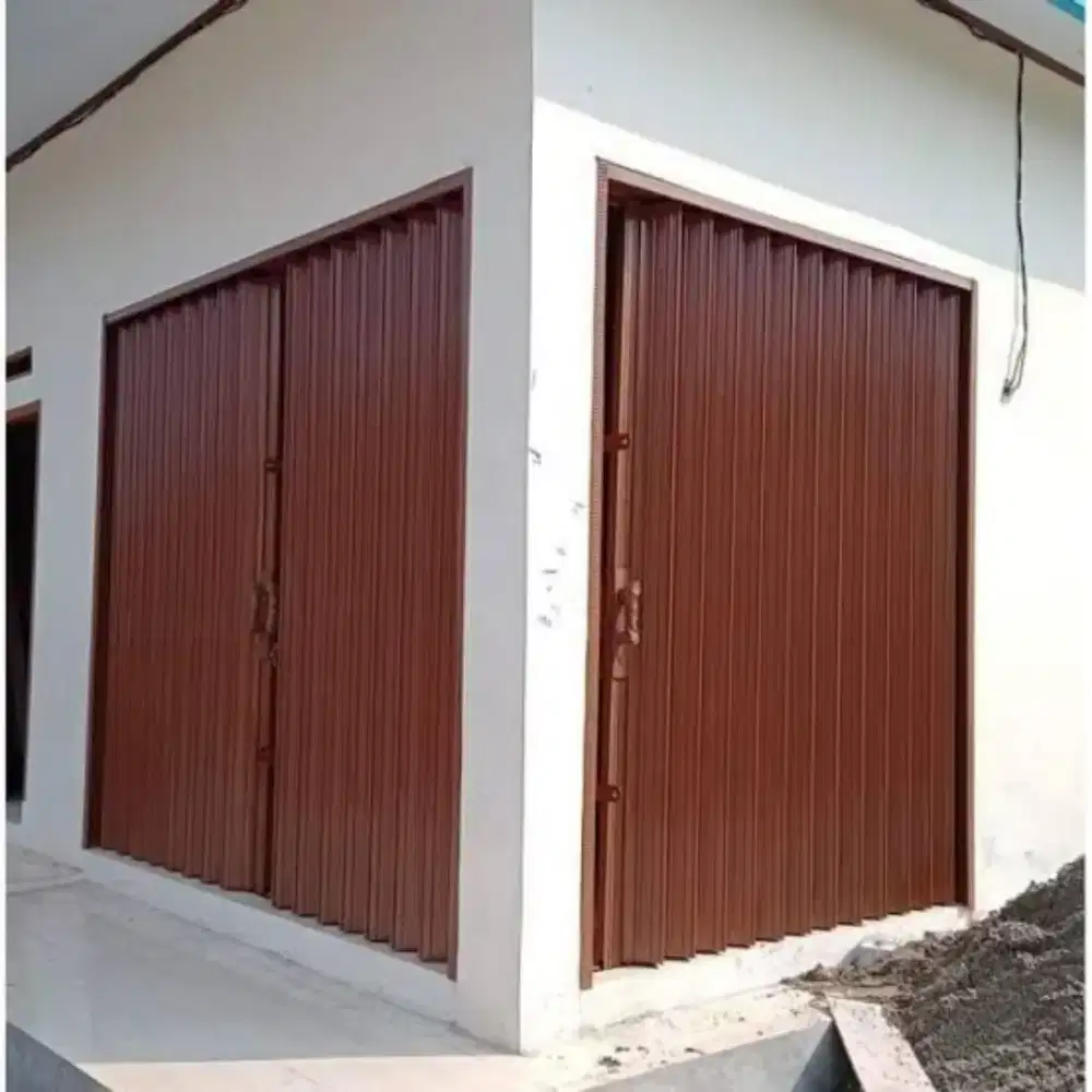 Folding gate rolling door