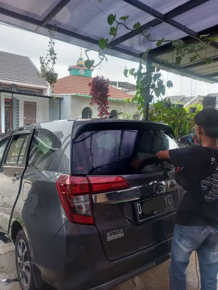bongkar pasang kaca film mobil