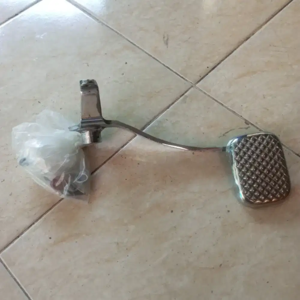 Pedal Rem Loncin LX250, Benelli PE, Sanex QJ250, Honda Rebel 250, Dll