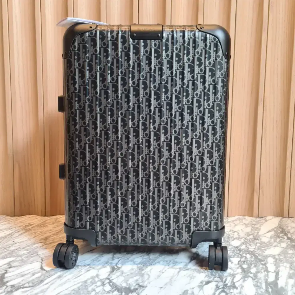 Koper rimowa cabin size