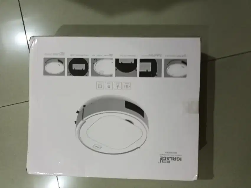 Robot vacuum cleaner