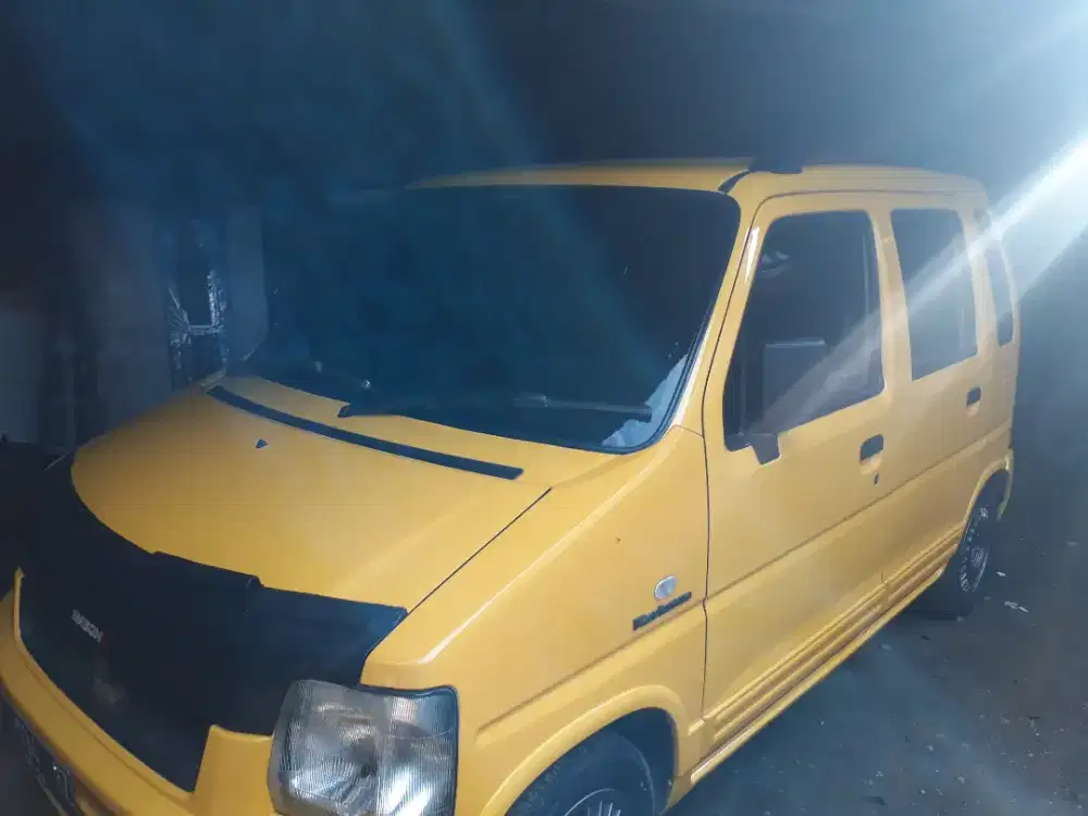 kaca film penolak panas untuk mobil