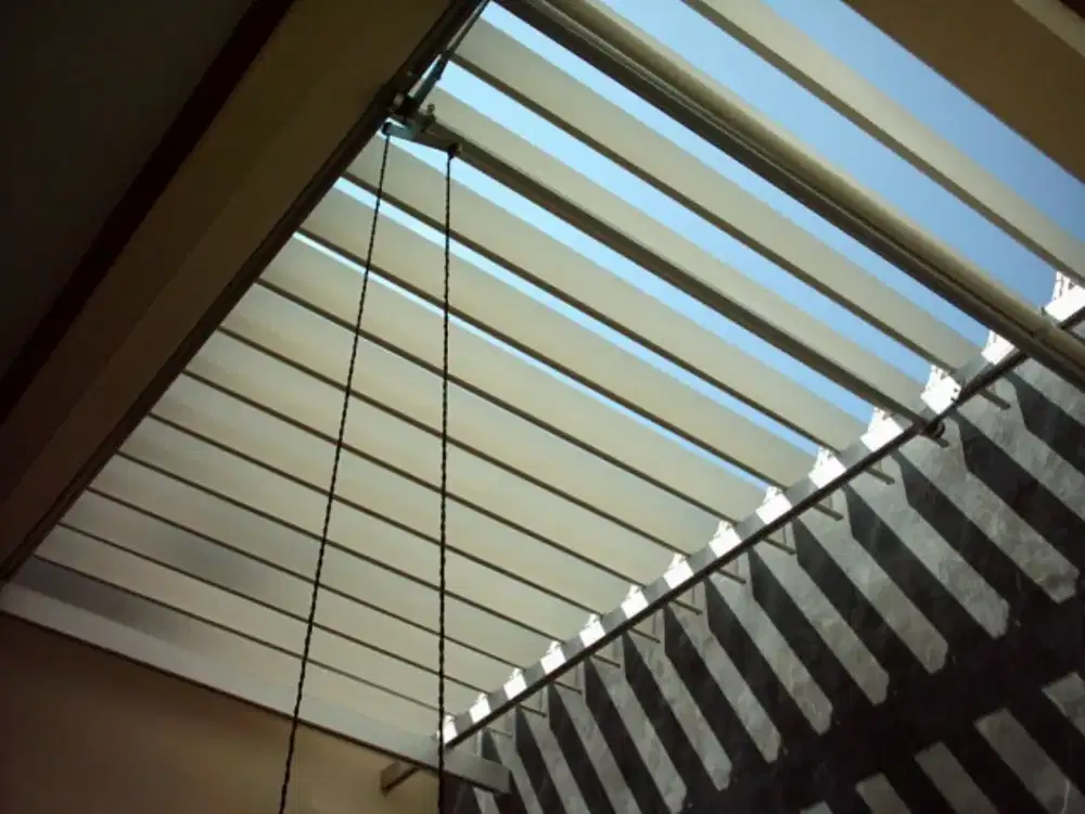 atap buka tutup sunlover,