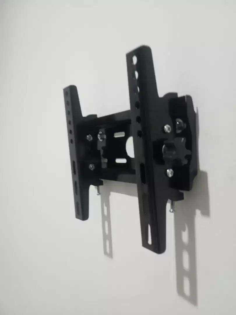 Breket TV led 19-43 inci + pasang