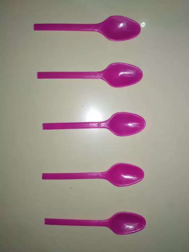 MOULDING/CETAKAN PLASTIK INJECTION SENDOK TEH DAN HOUSEWARES LAIN