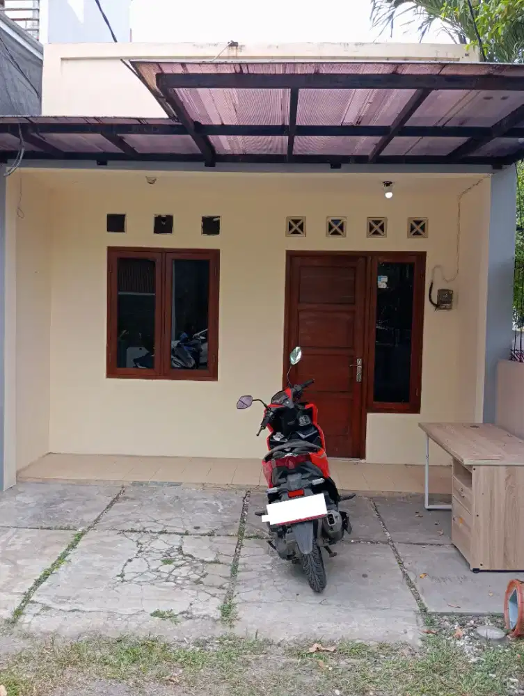 Rumah DIJUAL / DIKONTRAKAN Daerah Ciputat Legoso