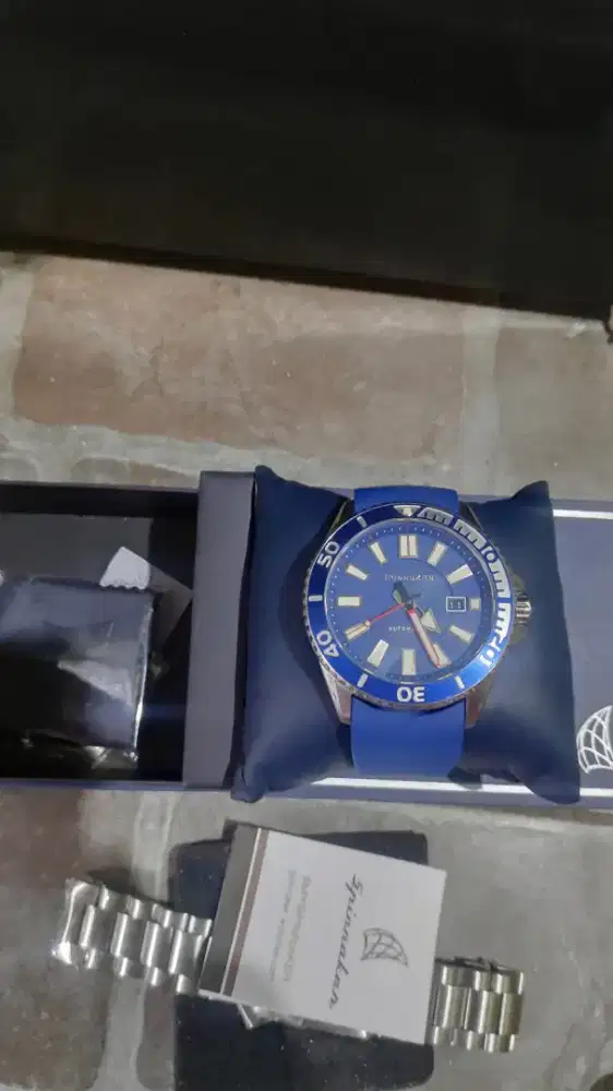 Spinnaker Almafi Blue