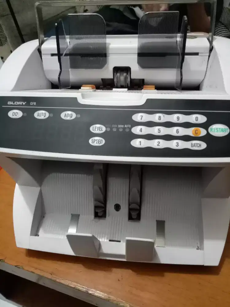 Mesin hitung uang Glory GFB 800 Bergaransi