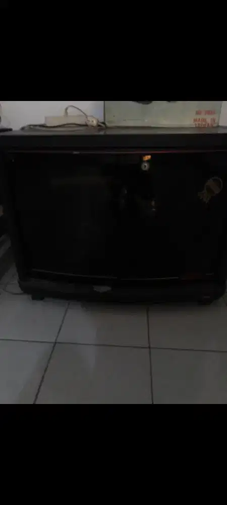 Meja melody warna hitam