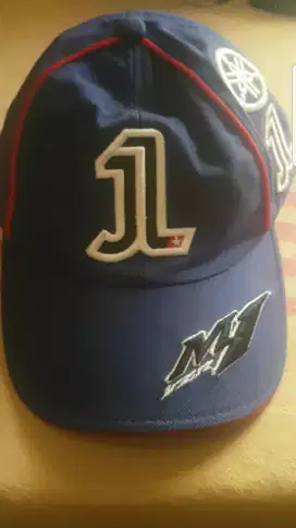 Topi kupluk uniqlo motogp apparel yamaha jorge lorenzo peci