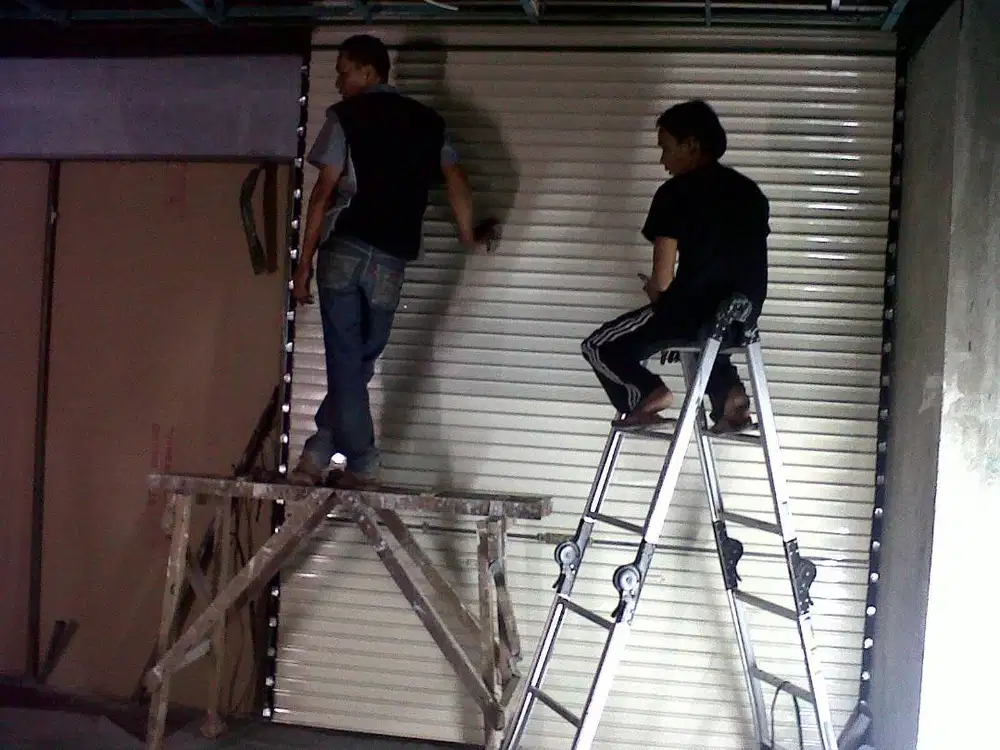 Pemasangan, perbaikan, service Rolling Door galvalum, solid, one sheet