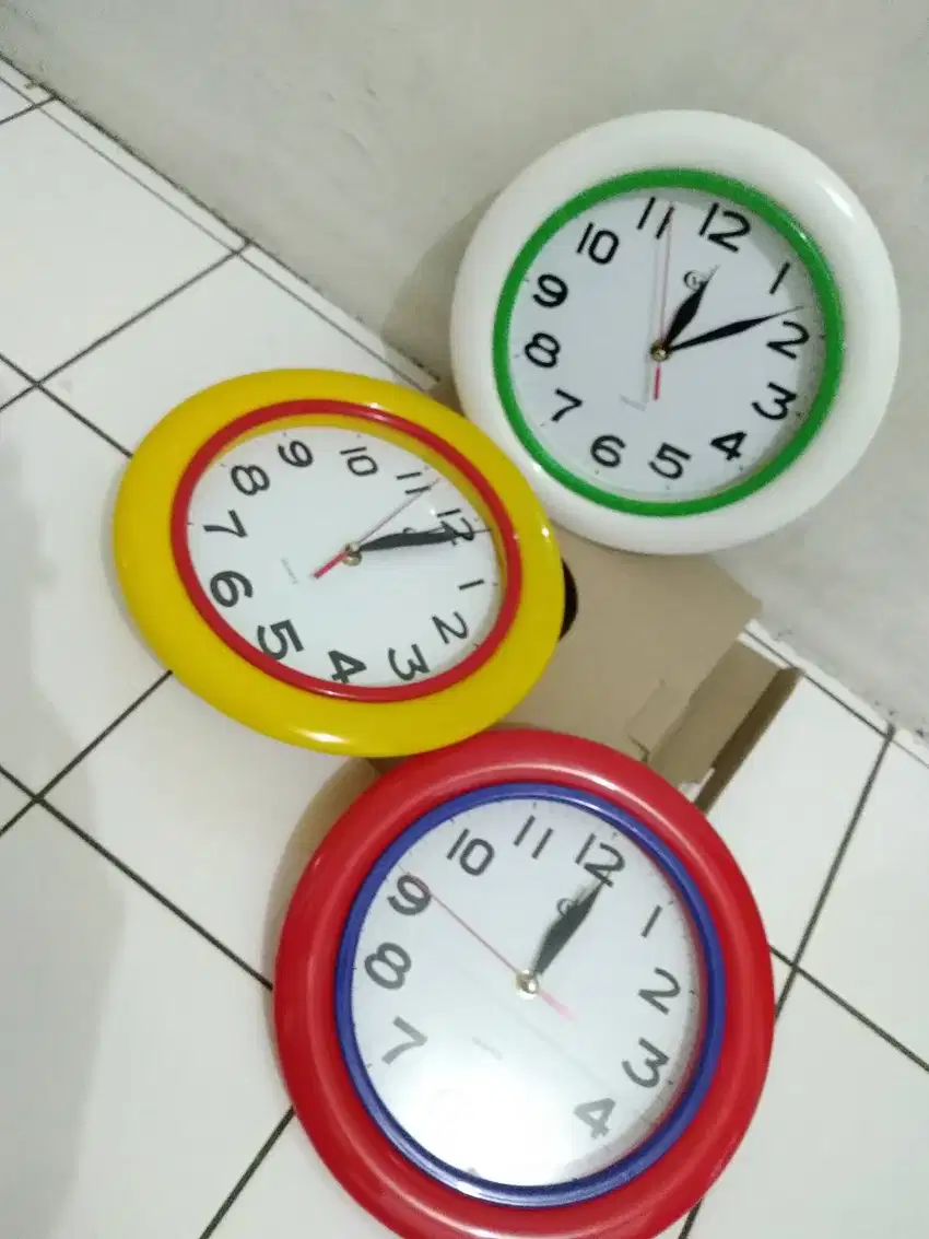 Jam souvenir, jam promosi kantor murah