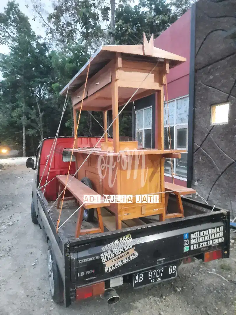 Gerobak bakmi jawa, angkringan, mi ayam bakso