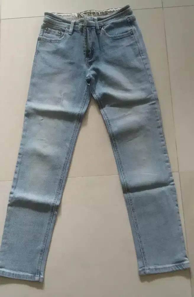 Celana jeans press body