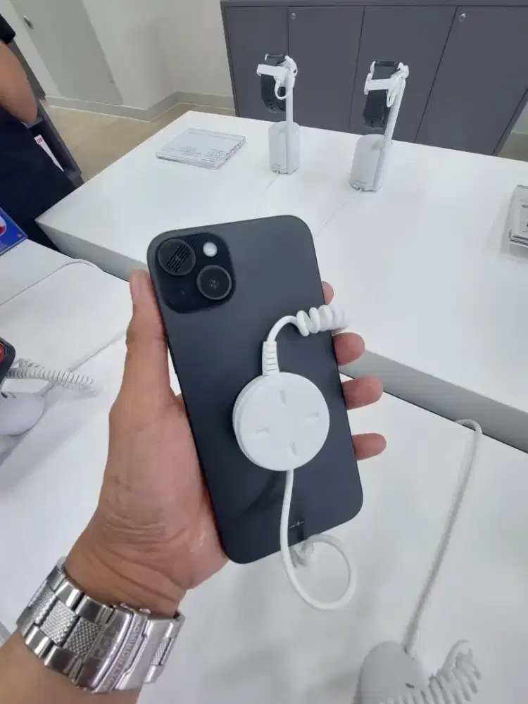 Kredit Iphone 15 Plus 128 DP 0 Bunga Rendah