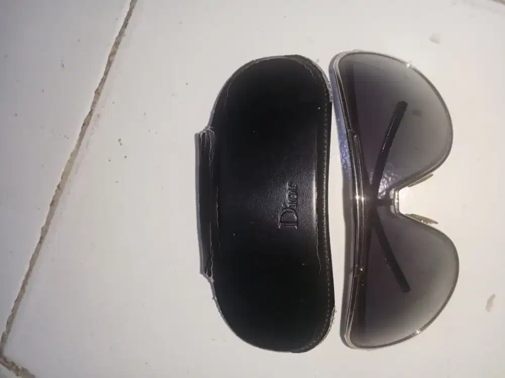 Kaca Mata Pria di Indonesia - OLX Murah Dengan Harga Terbaik - OLX.co.id