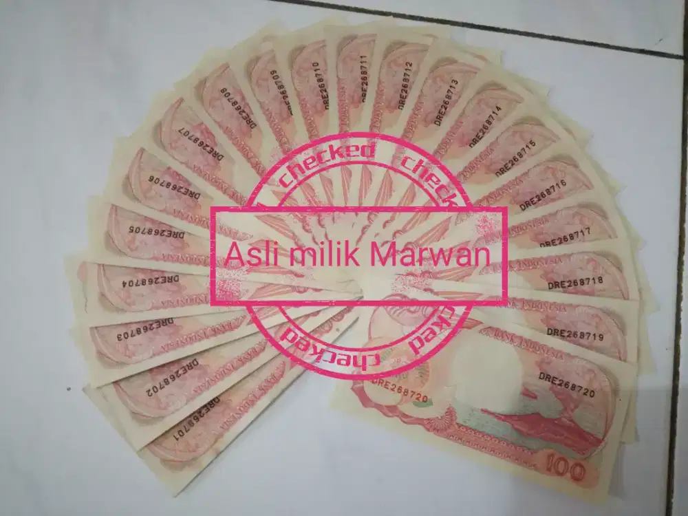 Uang lama pecahan seratus rupiah 1 gepok No Seri berurut thn 1992