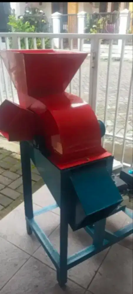 (RUMAH TEKNIK JOGJA)Pencacah jerami untuk pakan ternak dan kompos