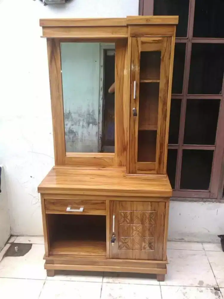 Meja Rias Minimalis Jati