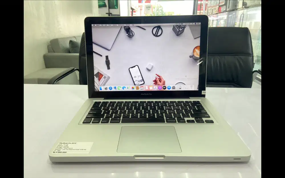 MACBOOK PRO 2012 RAM 4/500 GB