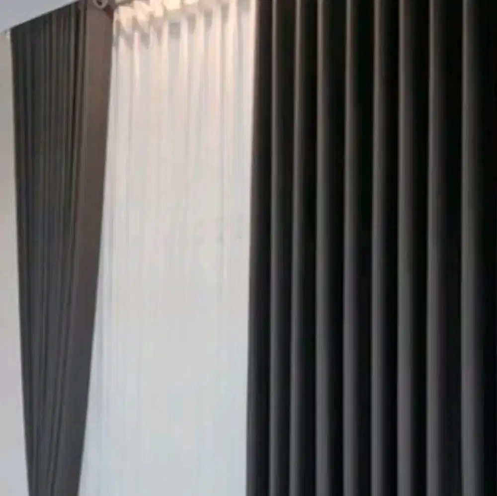 Curtain minimalis modern terbaru terbuat dari bahan blackout