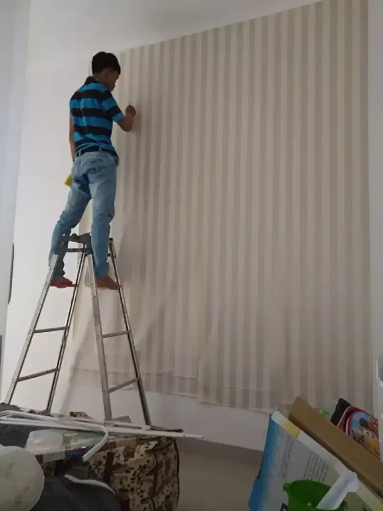 Spesialis pasang wallpaper setiker