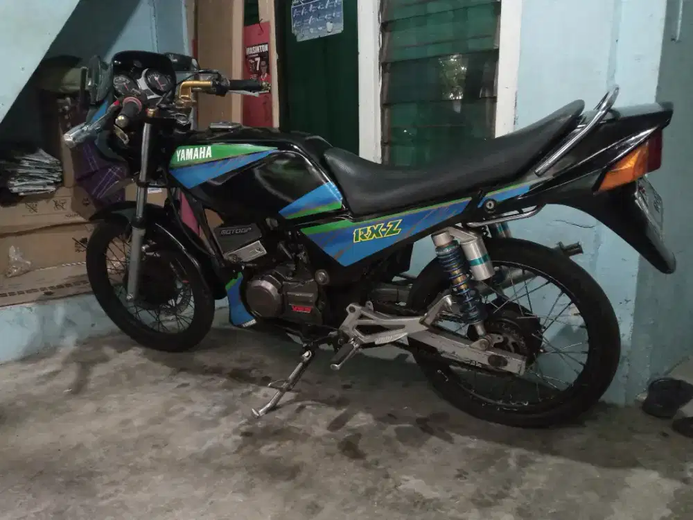 Di jual rxz thn 1994...ss komplit..pajak kaleng panjang 2027 - Motor ...