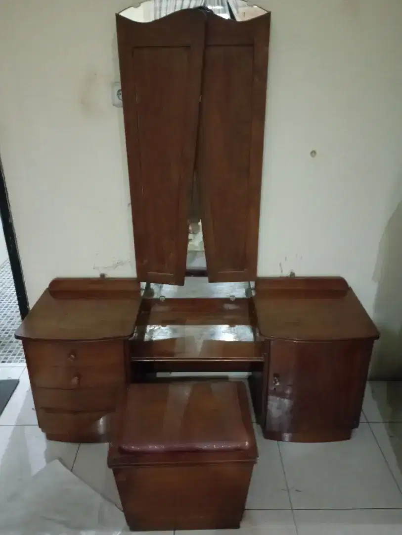 Meja Rias/Tualet jati asli antik