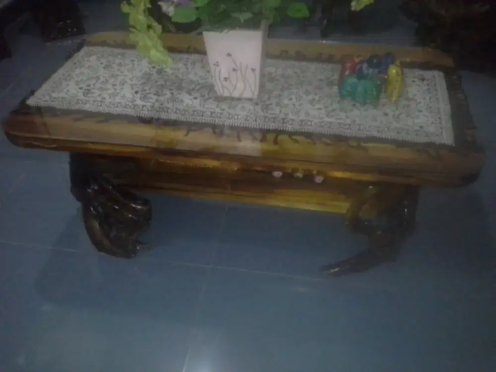 Kursi akar jabi jabi dan meja