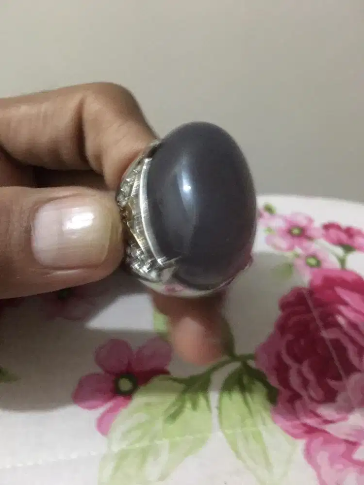 Batu Lavender. Ukuran besar.