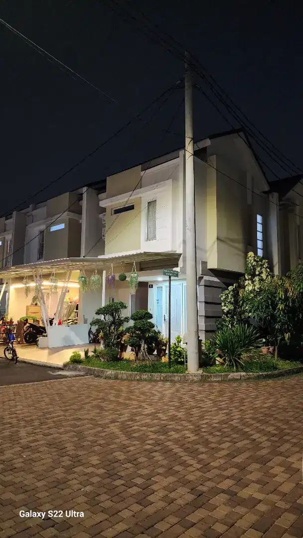 Dijual/sewakan Rmh Hook di Cluster, Dkt Busway (tanpa perantara)