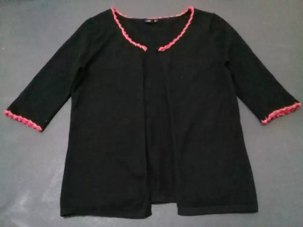 Cardigan / kardigan hitam atasan U2 Wanita