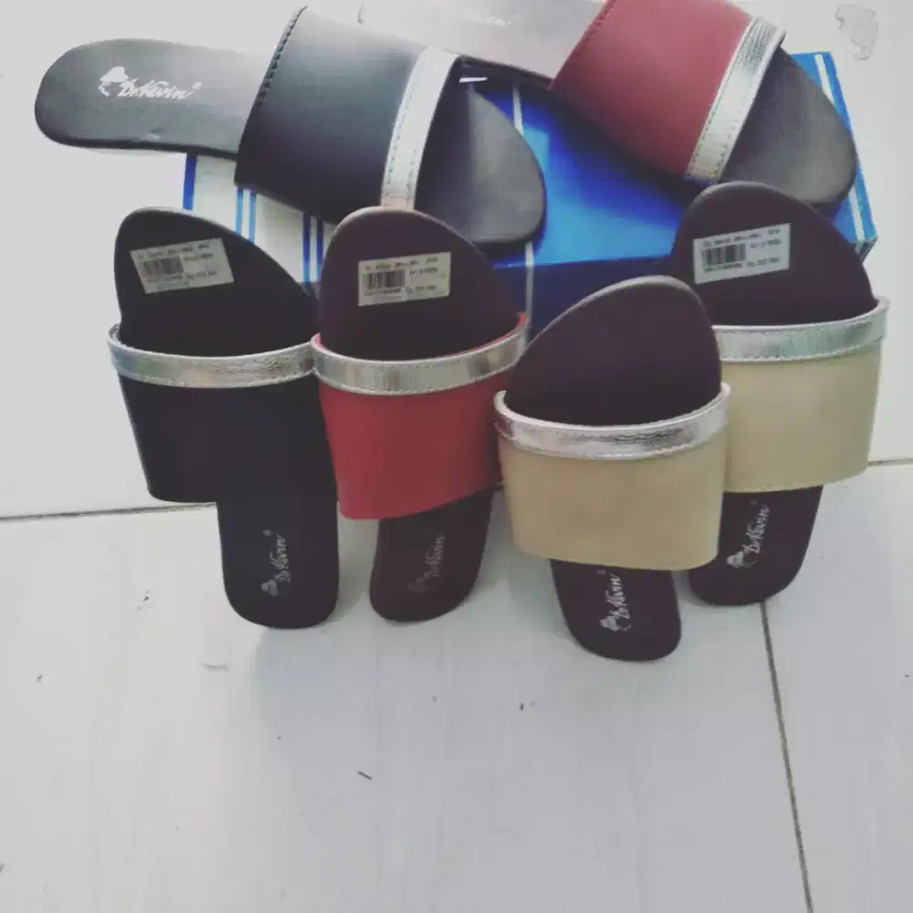 Sandal wanita merek dr. Kevin (original)  size 37-40