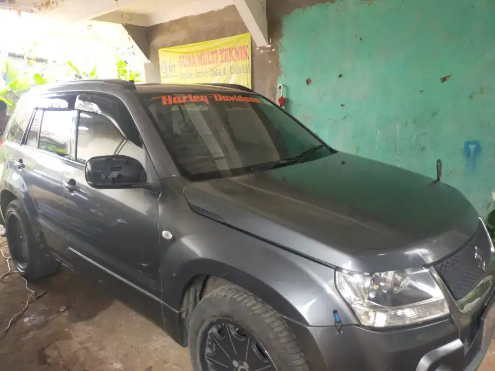 kaca film mobil dan gedung panggilan