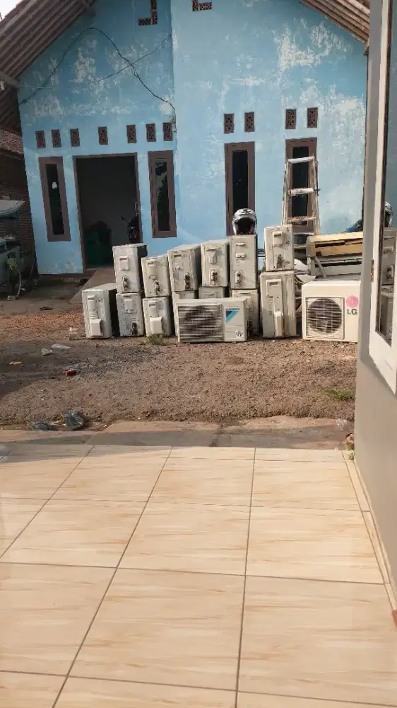 AC bekas dan baru