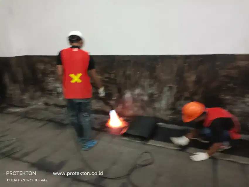 Kontraktor Spesialis waterproofing, membran bakar injeksi kolam renang