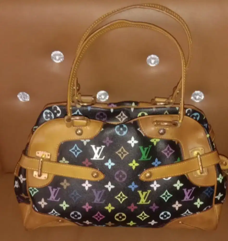 LOUIS VUITON FULLCOLOUR MADE IN USA