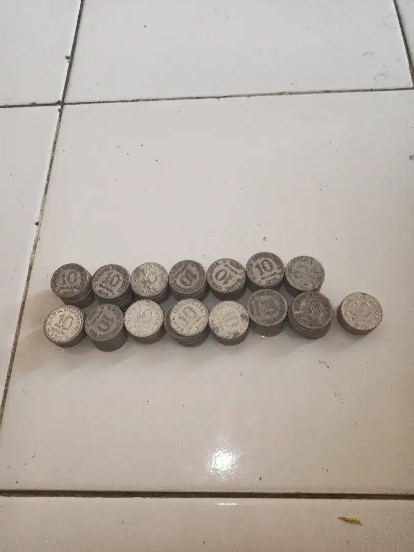 Jual 10 rupiah tahun ± 1979