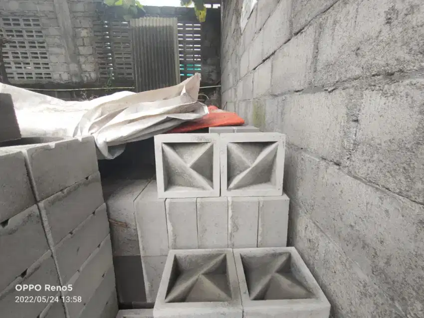 Roster belimbing beton minimalis