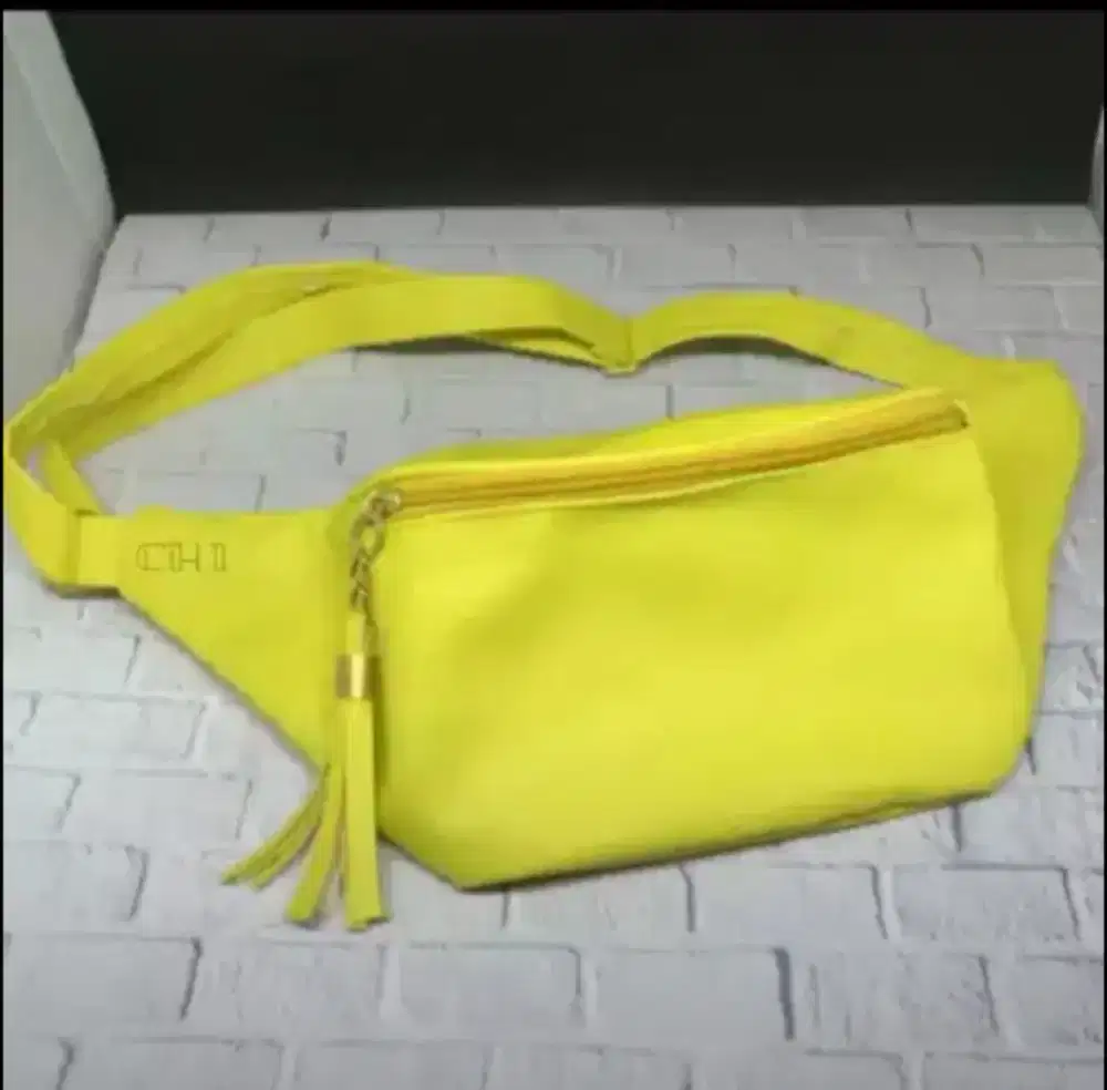 Waist bag sonya kuning
